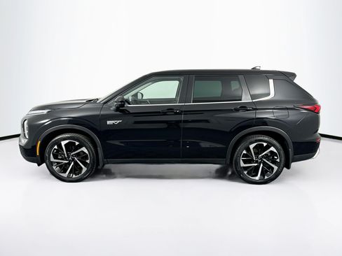 Used 2023 Mitsubishi Outlander SE AWD/4WD image 11