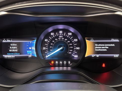 Used 2019 Ford Fusion SEL image 21