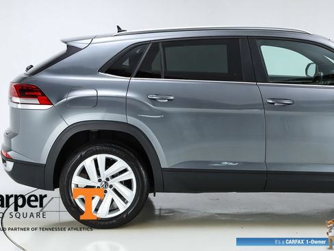 Used 2023 Volkswagen Atlas Cross Sport SE w/ Panoramic Sunroof Package FWD image 50