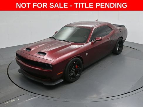 Used 2019 Dodge Challenger SRT Hellcat image 31