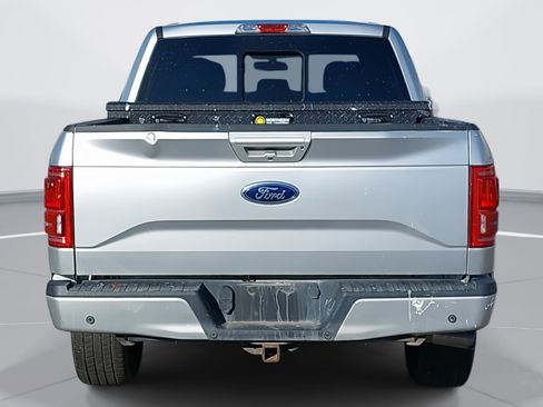 Used 2015 Ford F150 Lariat image 6