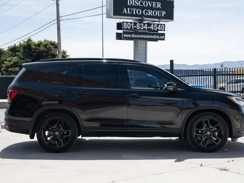 Used 2021 Honda Pilot Black Edition image 11