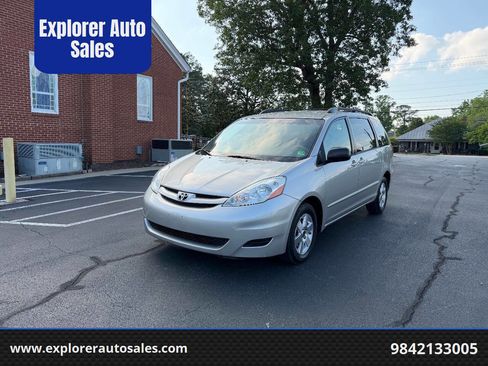 Used 2007 Toyota Sienna LE FWD image 1