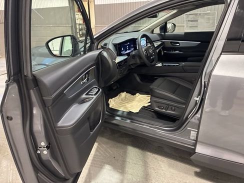 New 2026 Nissan Murano SL AWD/4WD image 9