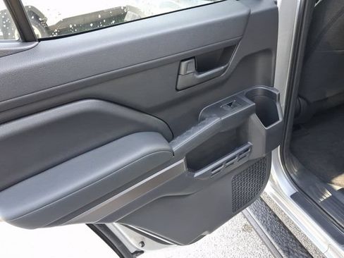 Used 2026 Toyota 4Runner SR5 RWD image 9