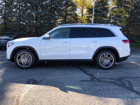 New 2026 Mercedes-Benz GLS 450 GLS 450 image 7