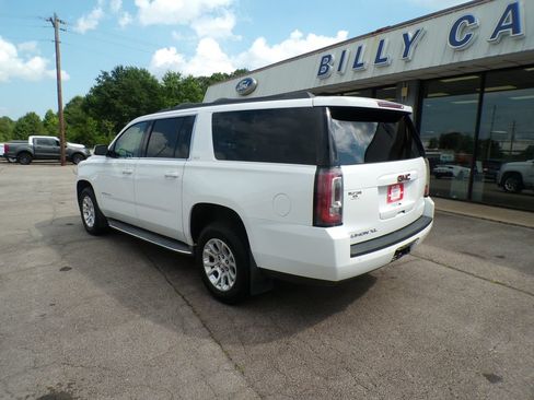 Used 2015 GMC Yukon XL SLT w/ Open Road Package AWD/4WD image 5