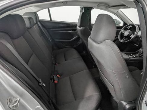 Used 2021 MAZDA MAZDA3 Sedan FWD image 21