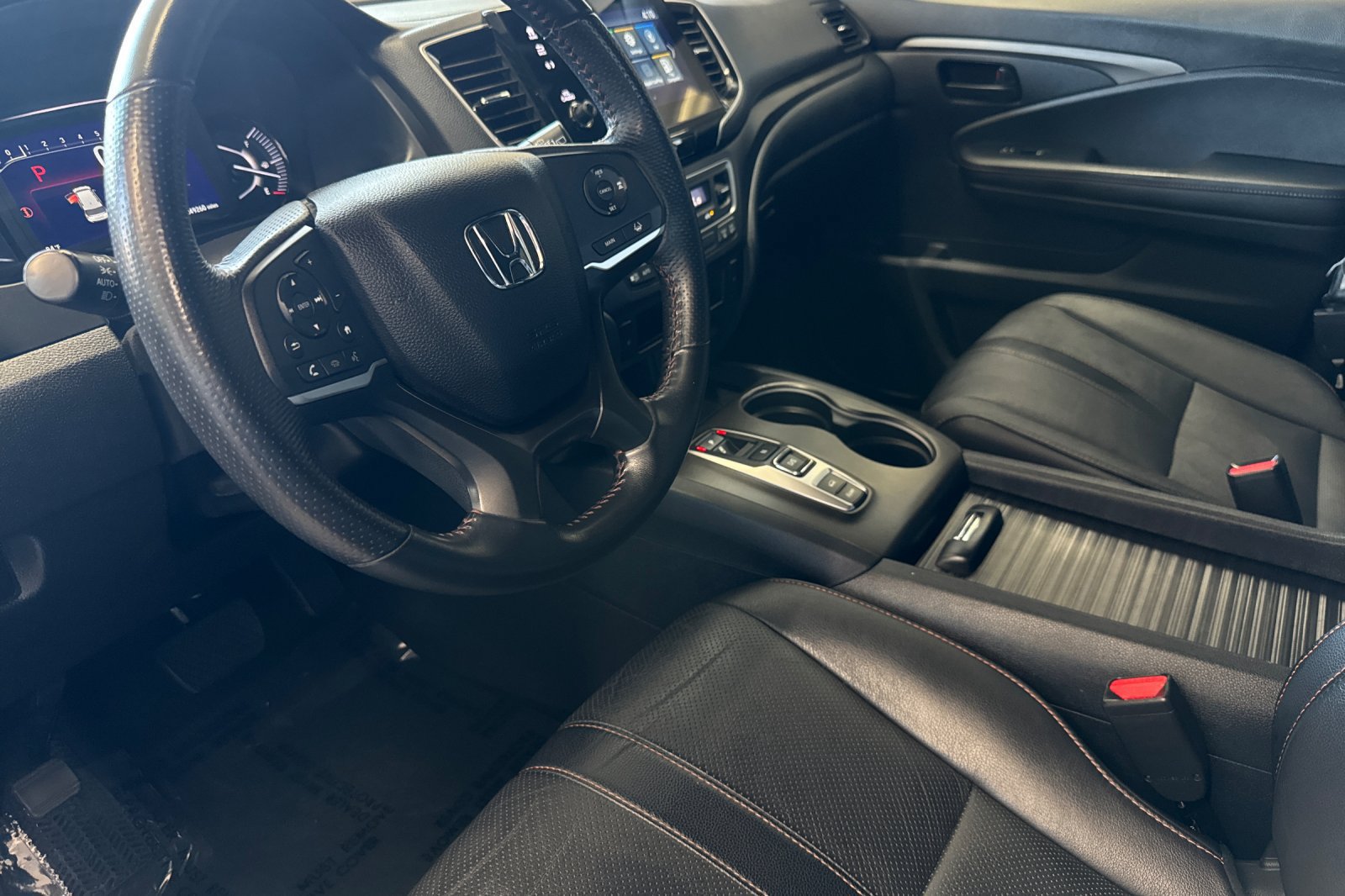 Certified 2023 Honda Passport TrailSport image 10