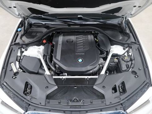 Used 2020 BMW 540i w/ Convenience Package RWD image 25