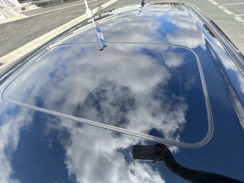 Used 2024 Honda CR-V EX-L image 22