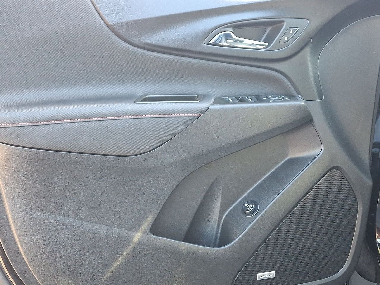 Certified 2023 Chevrolet Equinox RS w/ RS Leather Package FWD image 10