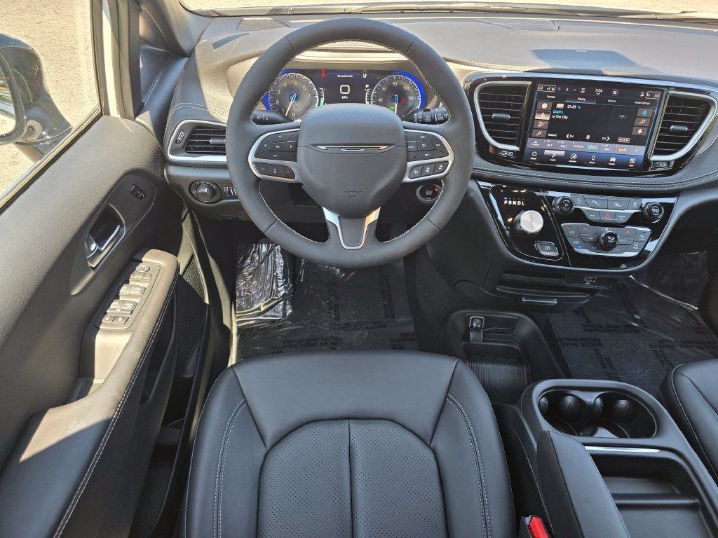 New 2027 Chrysler Pacifica Select FWD image 25