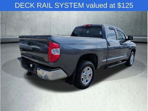Used 2017 Toyota Tundra SR5 AWD/4WD image 7