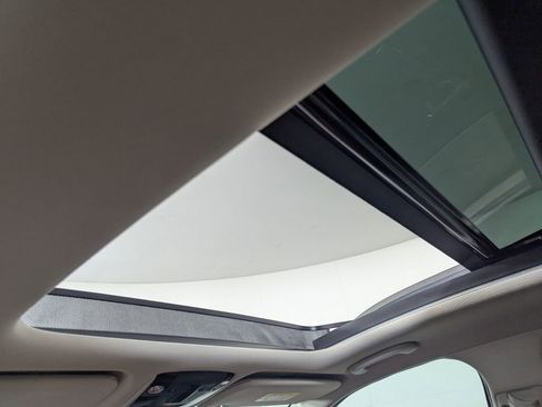 Used 2022 Kia Sorento SX Prestige w/ Rust Color Package image 24