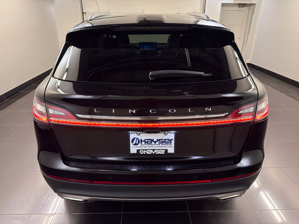 Certified 2023 Lincoln Nautilus Reserve w/ Monochromatic Package AWD/4WD image 5
