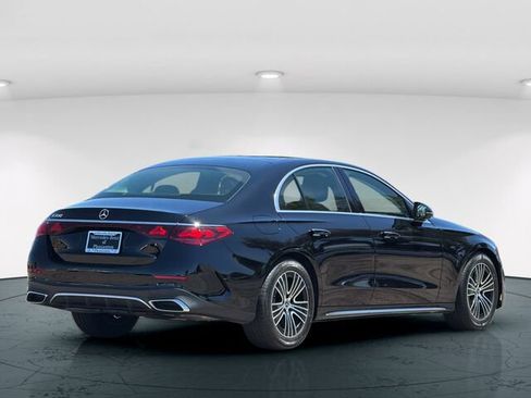 Used 2025 Mercedes-Benz E 350 Sedan w/ Multicontour Seating Package image 7
