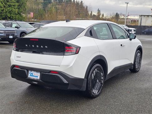 New 2026 Nissan Leaf image 5