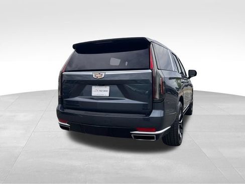 Used 2021 Cadillac Escalade Premium Luxury w/ Driver Assist Tech Package RWD image 5