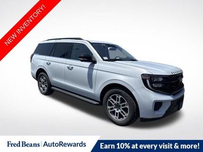 Used 2025 Ford Expedition Active