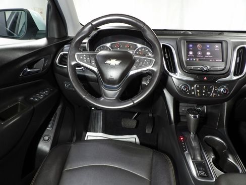 Used 2021 Chevrolet Equinox LT FWD image 11