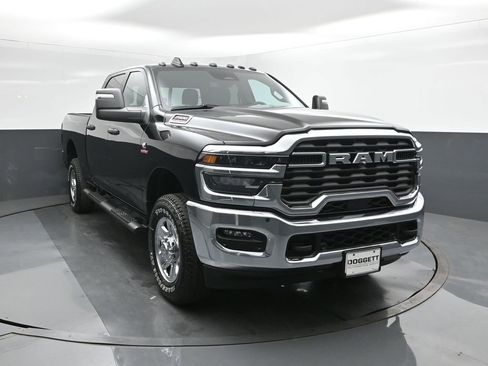 New 2026 RAM 2500 Tradesman AWD/4WD image 22