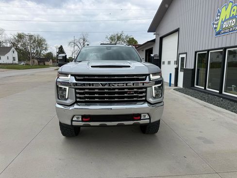 Used 2022 Chevrolet Silverado 2500 LTZ w/ LTZ Plus Package AWD/4WD image 2