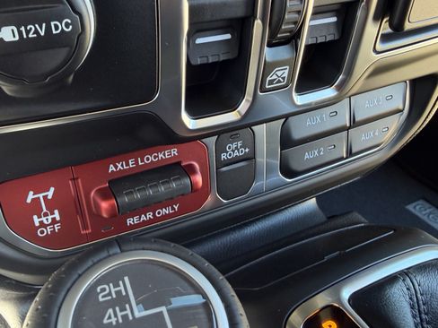 New 2026 Jeep Gladiator Mojave AWD/4WD image 27