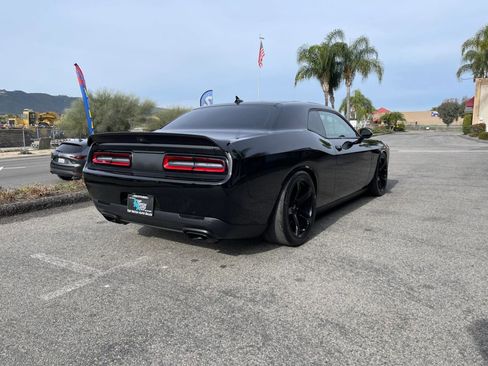 Used 2022 Dodge Challenger SRT Hellcat Redeye image 5