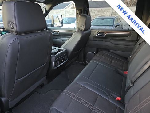 Used 2025 Chevrolet Silverado 2500 High Country w/ Technology Package image 31