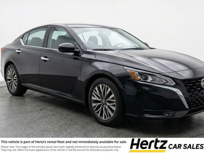 Used 2025 Nissan Altima 2.5 SV