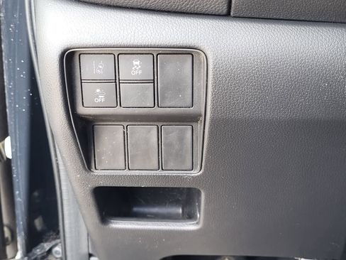 Used 2018 Honda CR-V EX image 16