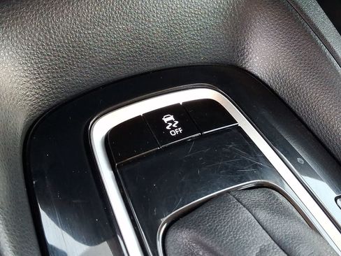 Used 2024 Toyota Corolla LE FWD image 29