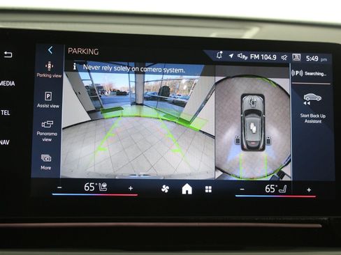 Certified 2025 BMW X2 xDrive28i w/ Premium Package image 31