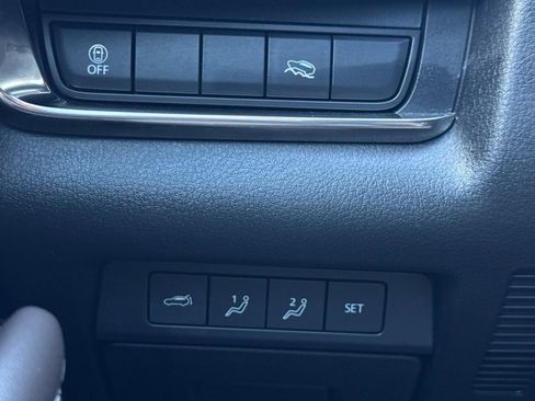 Used 2023 MAZDA CX-30 AWD 2.5 S w/ Premium Package image 35