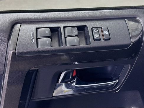 Certified 2022 Toyota 4Runner TRD Off-Road Premium image 18