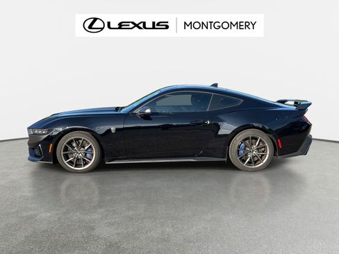 Used 2024 Ford Mustang Dark Horse image 5