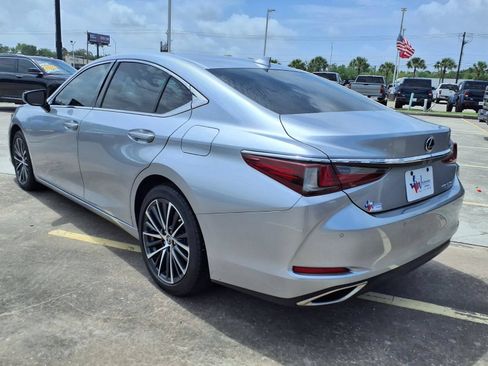 Used 2022 Lexus ES 350 w/ Premium Package FWD image 8