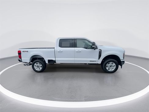 New 2026 Ford F250 XLT w/ XLT Premium Package image 9