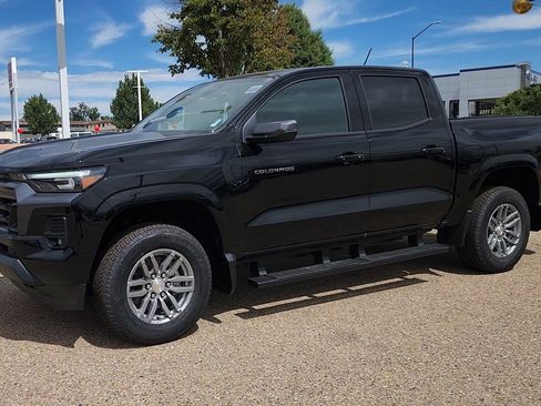 New 2025 Chevrolet Colorado LT w/ LT Convenience Package image 4