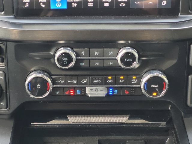 Used 2024 Ford F350 Lariat w/ FX4 Off-Road Package AWD/4WD image 24