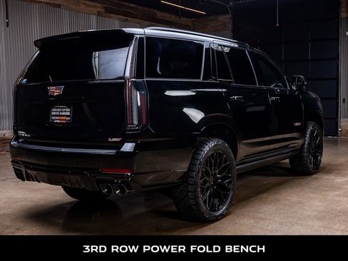 Used 2026 Cadillac Escalade V image 10