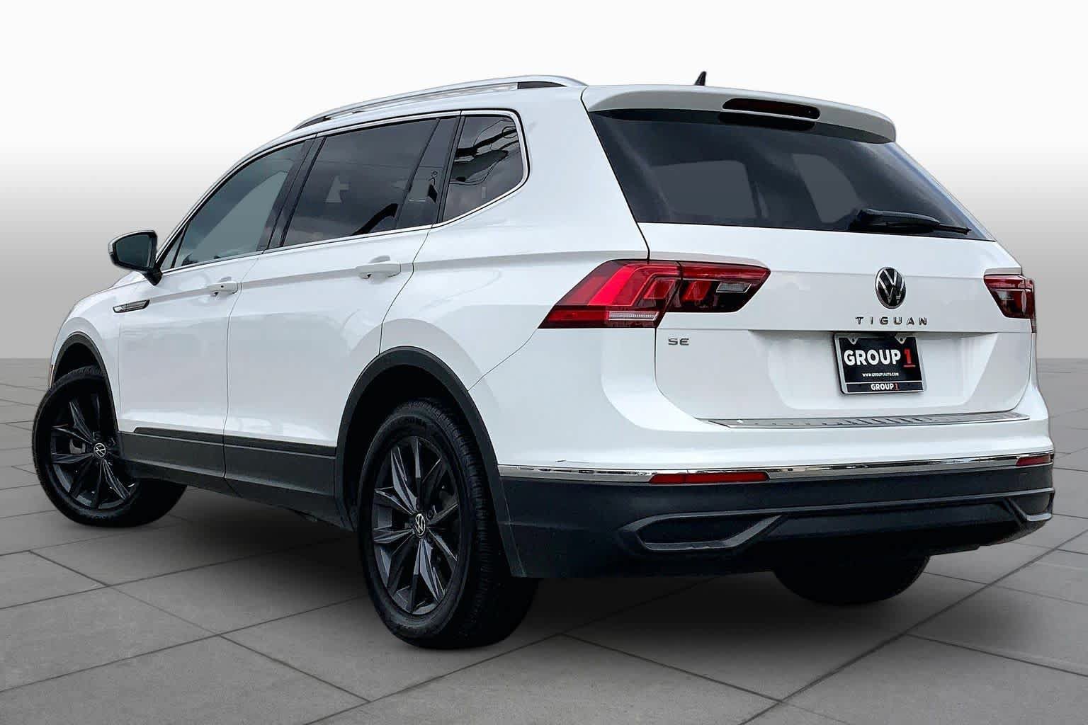 Used 2022 Volkswagen Tiguan SE FWD image 22