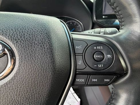 Used 2021 Toyota Venza Limited w/ Advanced Technology Package AWD/4WD image 14
