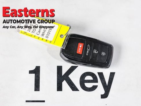 Used 2025 Toyota Camry LE FWD image 25