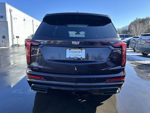 Used 2021 Cadillac XT6 Luxury image 26
