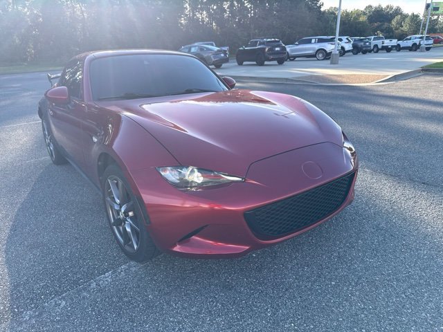 Used 2018 MAZDA MX-5 Miata RF Grand Touring RWD image 2