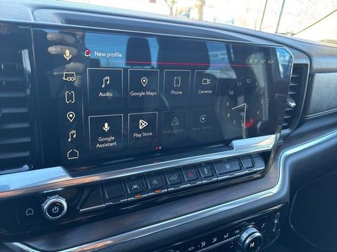 Used 2025 GMC Sierra 1500 SLT image 38