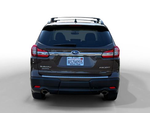 Used 2021 Subaru Ascent Premium w/ Convenience Package AWD/4WD image 4