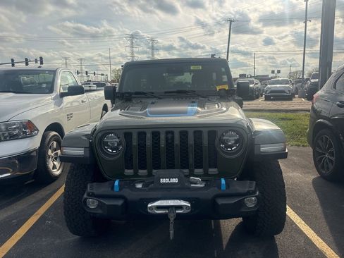 Used 2022 Jeep Wrangler Unlimited Rubicon 4xe w/ Steel Bumper Group AWD/4WD image 2